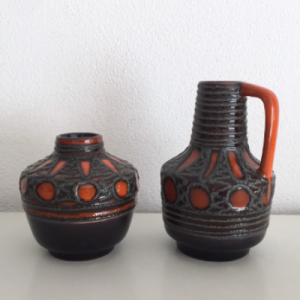 Fat lava vases